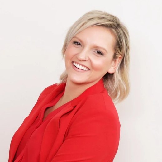 Iga Wyrzykowski, sales consultant